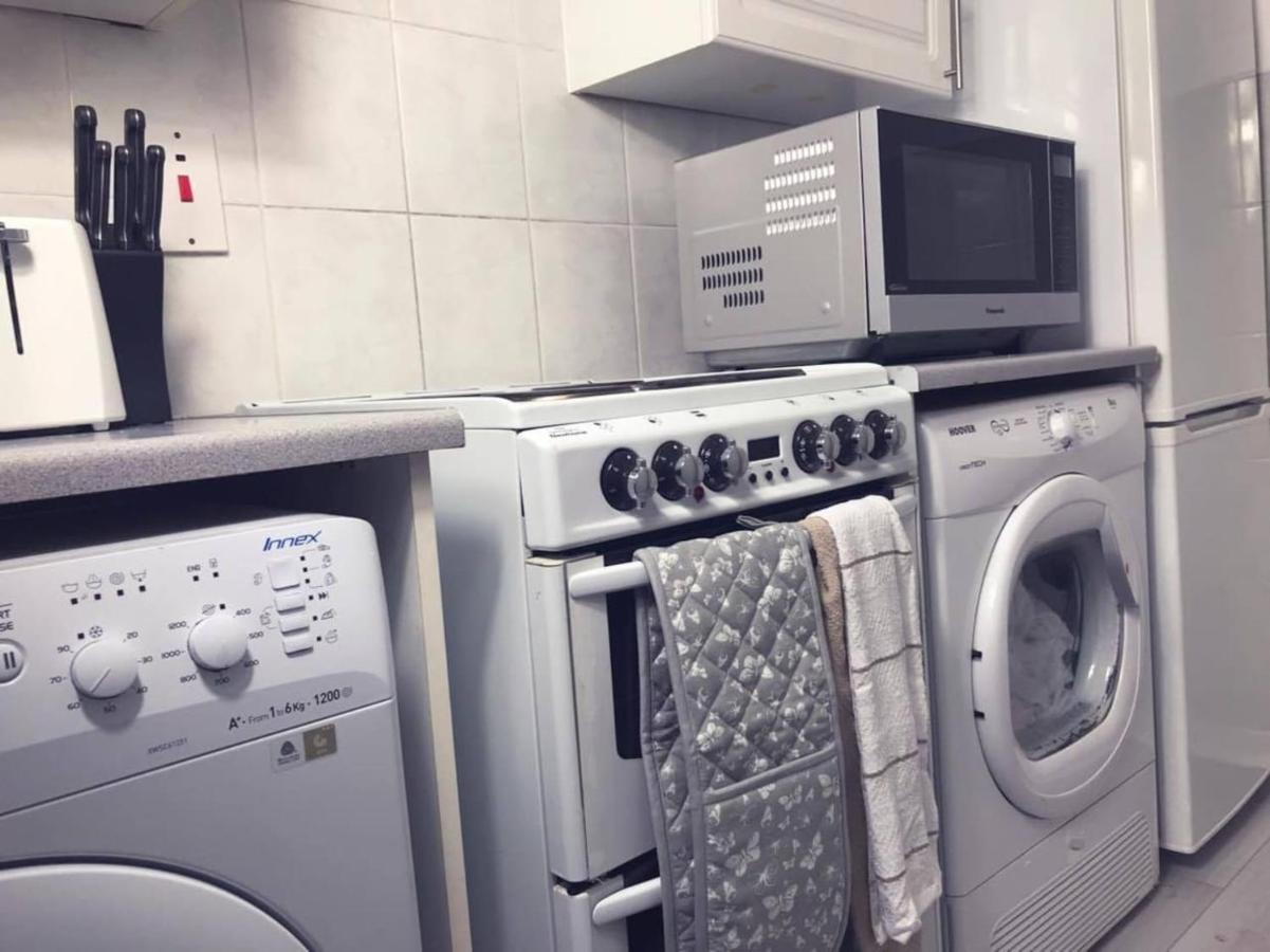 Captivating 2-Bed Apartment In Kirkcaldy Zewnętrze zdjęcie