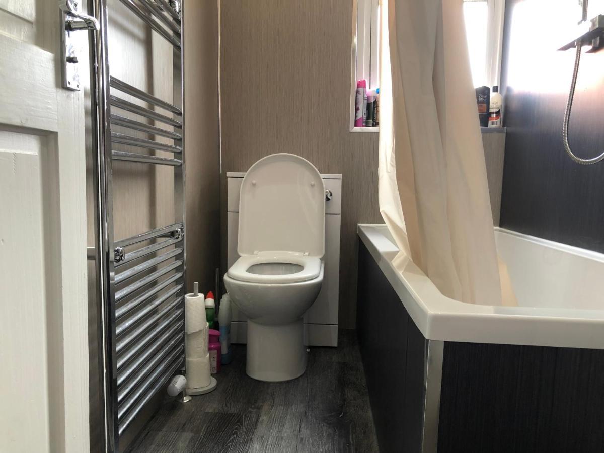 Captivating 2-Bed Apartment In Kirkcaldy Zewnętrze zdjęcie
