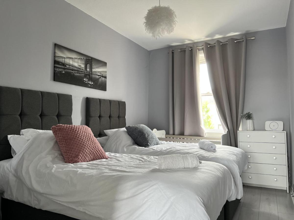 Captivating 2-Bed Apartment In Kirkcaldy Zewnętrze zdjęcie